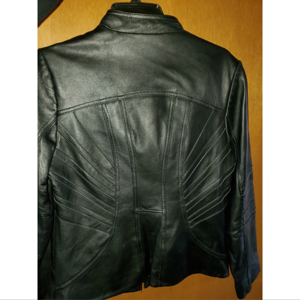 Jacket - Picture 2 of 4